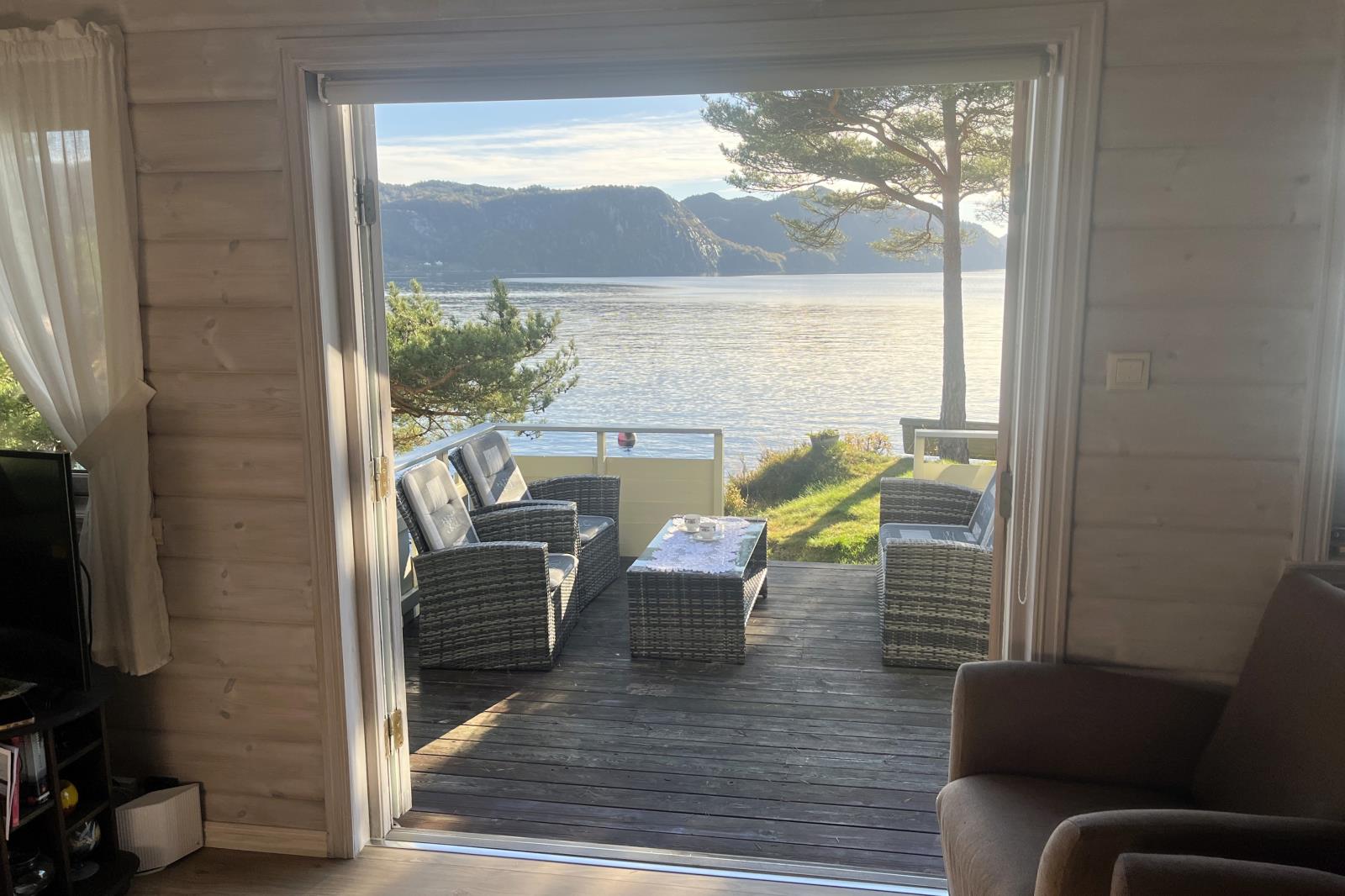 Blick aus dem Haus am Flekkefjorden