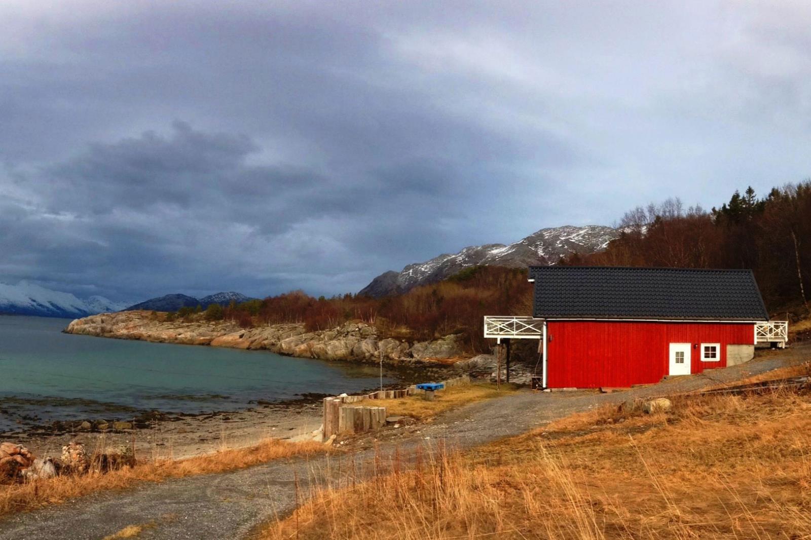 Herbststimmung, Ferienhaus Stokkasjoen Rorbu in Visthus, Nordland, Helgelandsküste