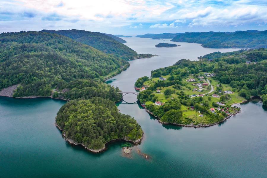 Gröns-und Lenefjord treffen sich 