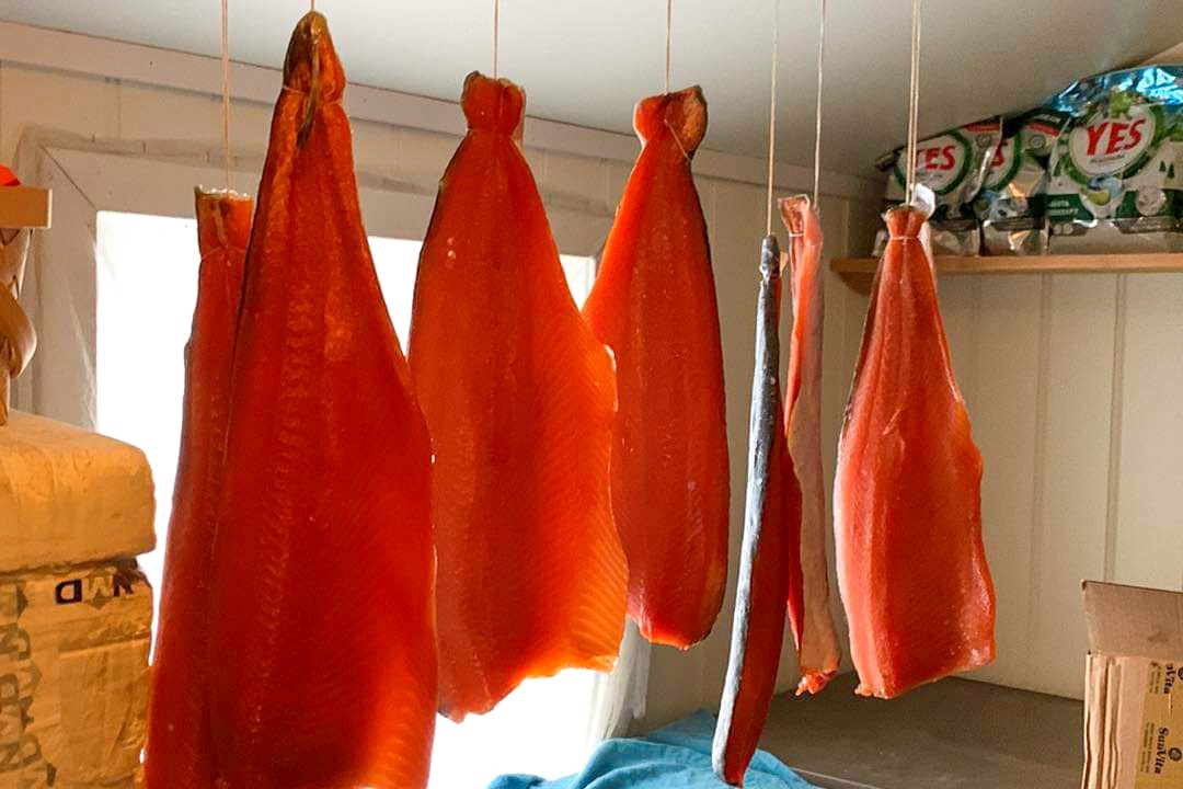 selbstgeräucherter Fisch