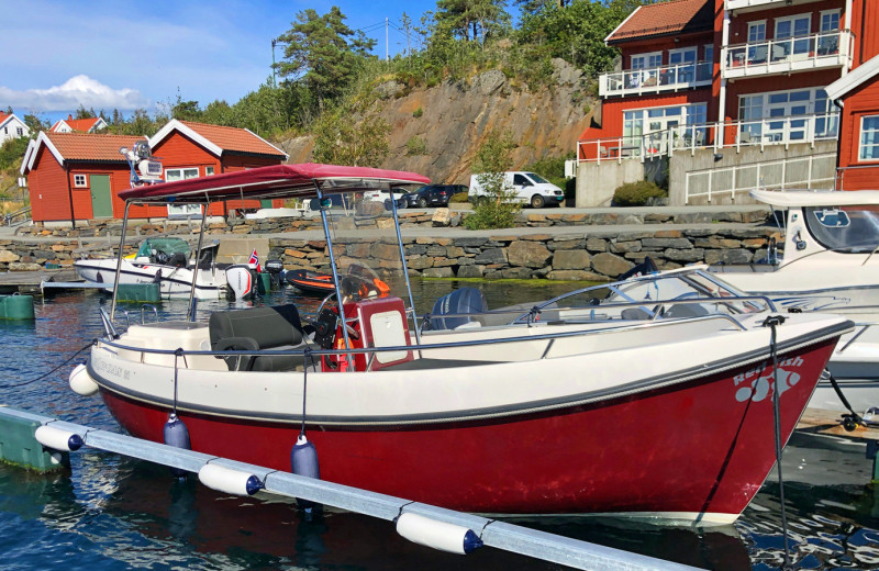 großes Fish Lux Nordan 21 ft., führerscheinfrei