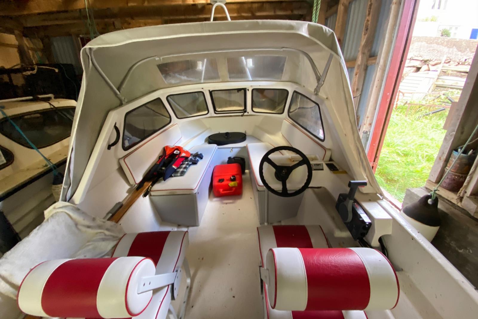 Rana 530, 17 ft., 40 PS; in der Saison inklusive