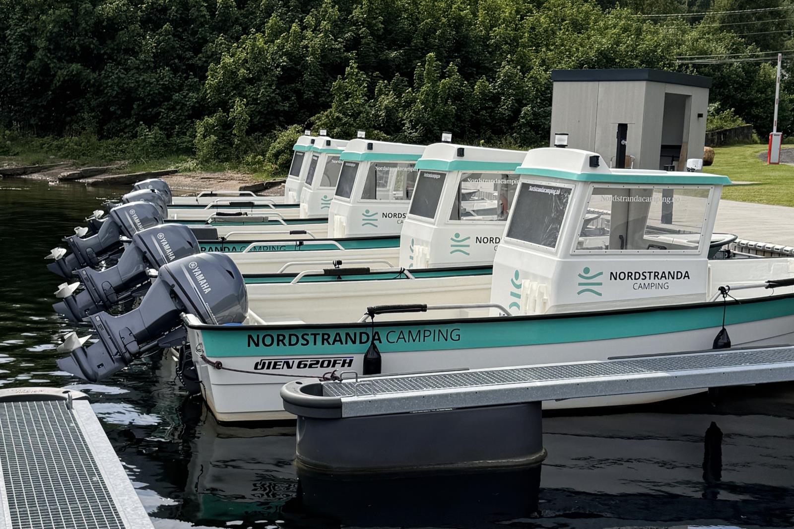 die neuen Oien 620 HT an der neuen Steganlage