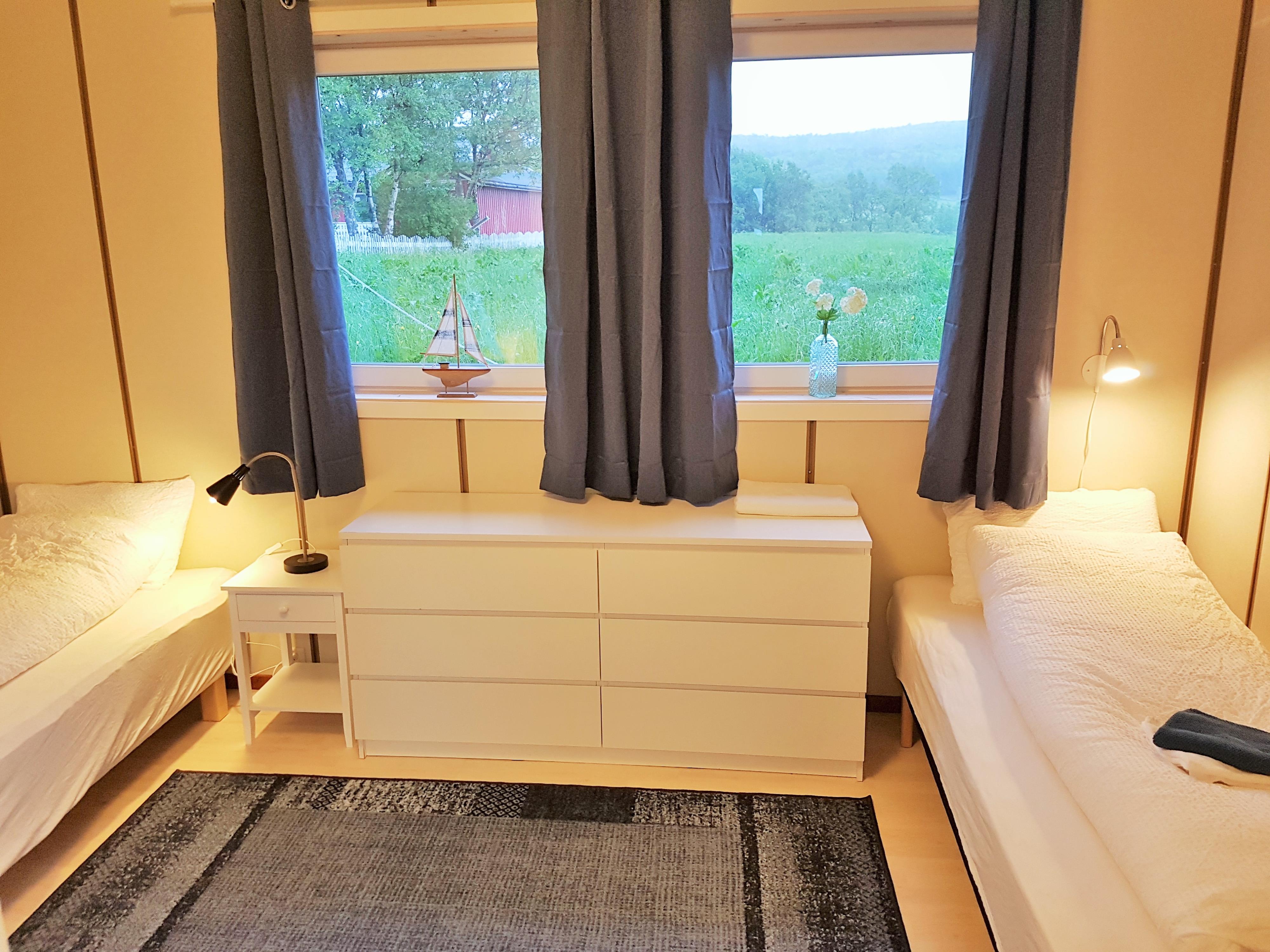 Schlafraum 1 mit 3 Einzelbetten