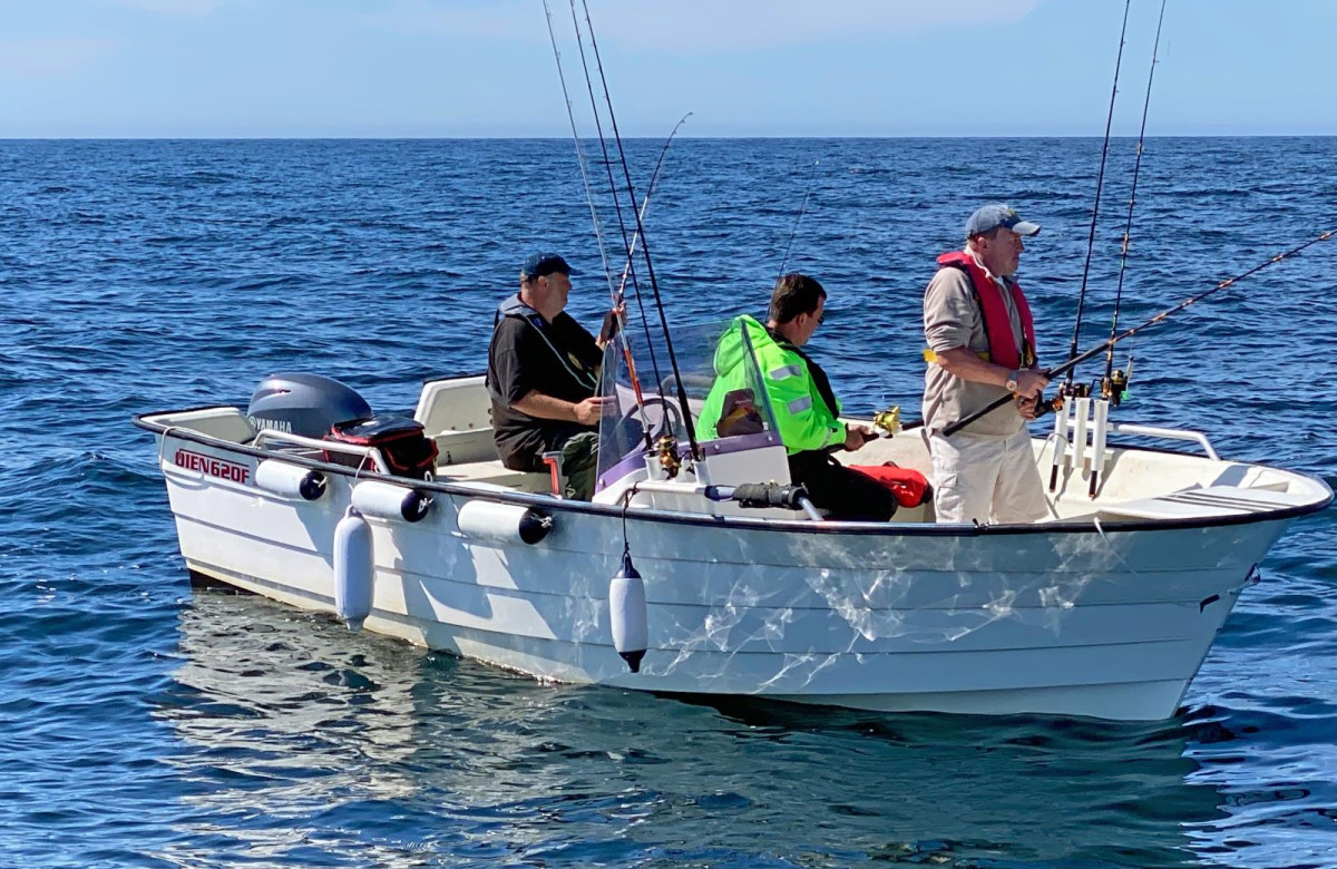 eines unserer Mietboote, Oien 620, 21 Fuß