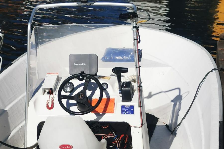 Extra Mietboot Rana R 540 SL, 60 PS