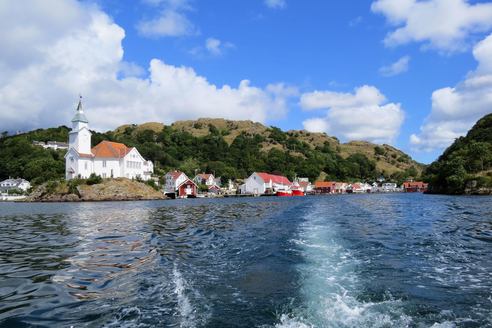 Kirkehavn auf Hidra, Bootstankstelle nah am HAUS