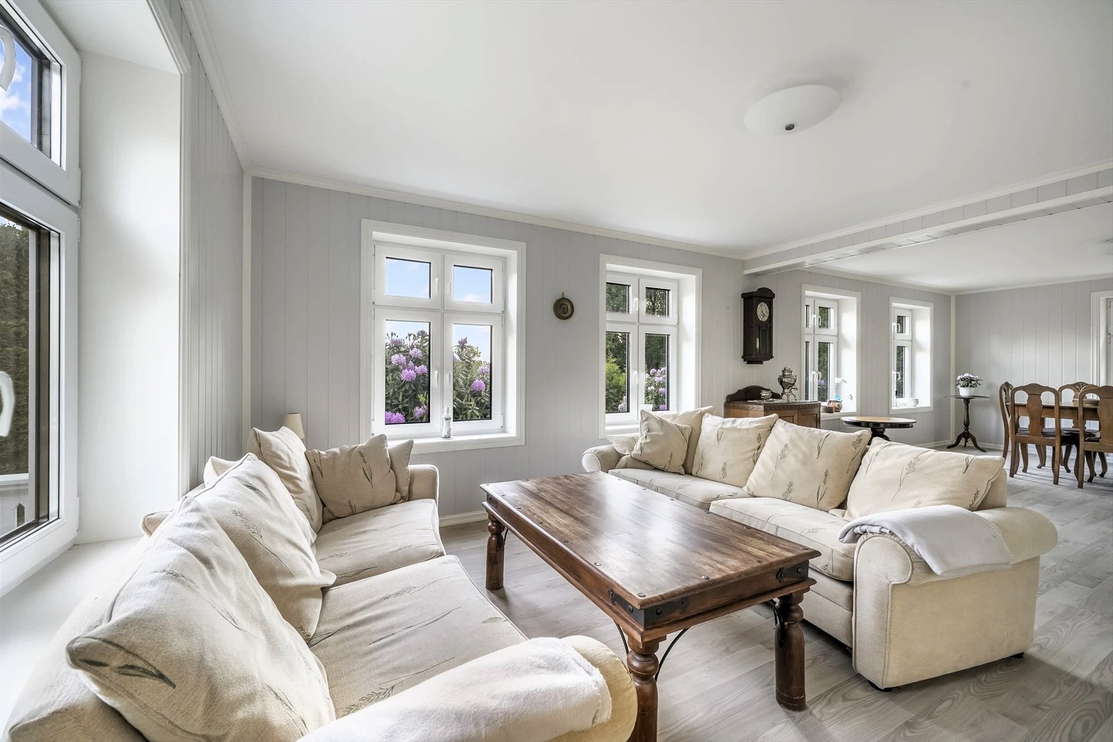 Einrichtung kommt neu