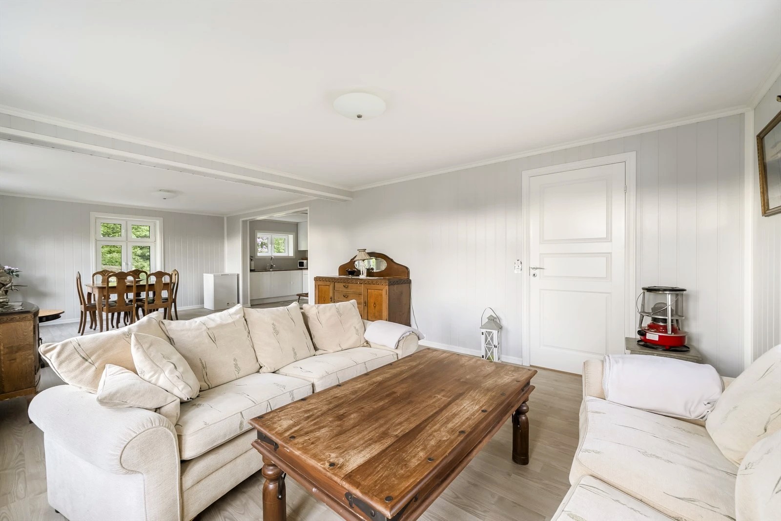 Einrichtung kommt neu