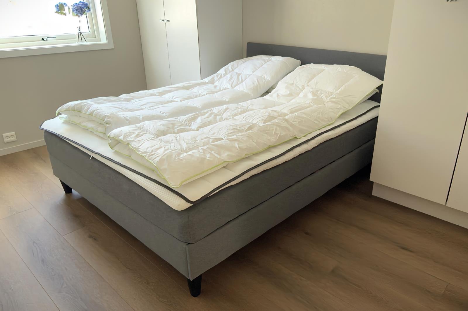 Schlafzimmer 1 - 160 cm Doppelbett
