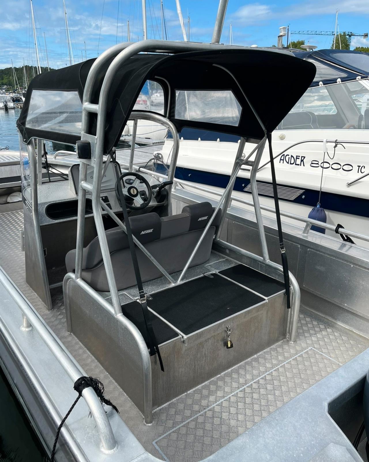 Kalesche und Staufächer