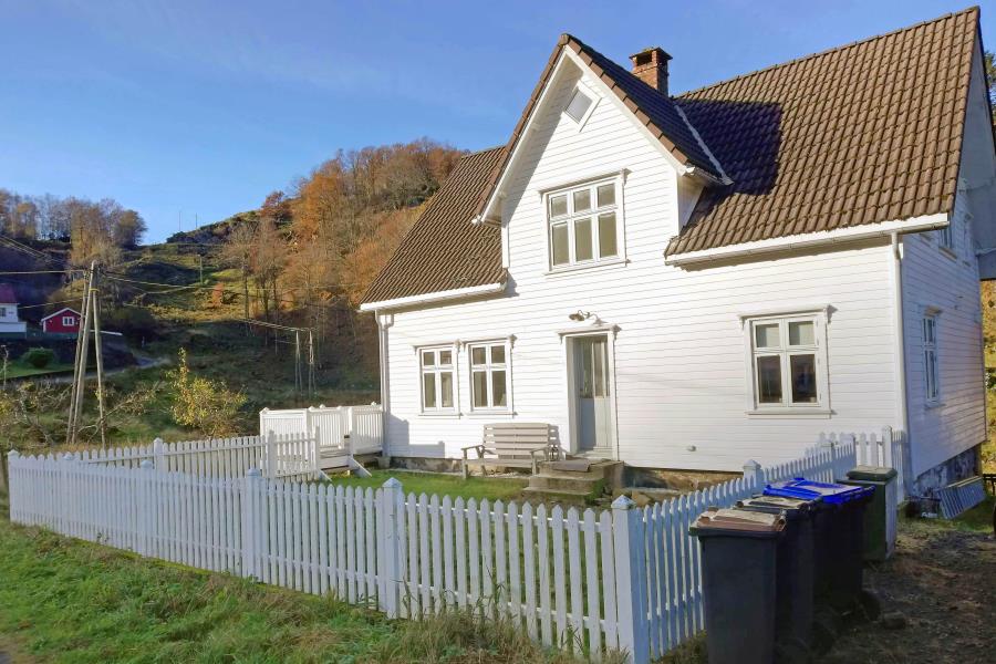 Ferienhaus Hidrasund im Spätherbst