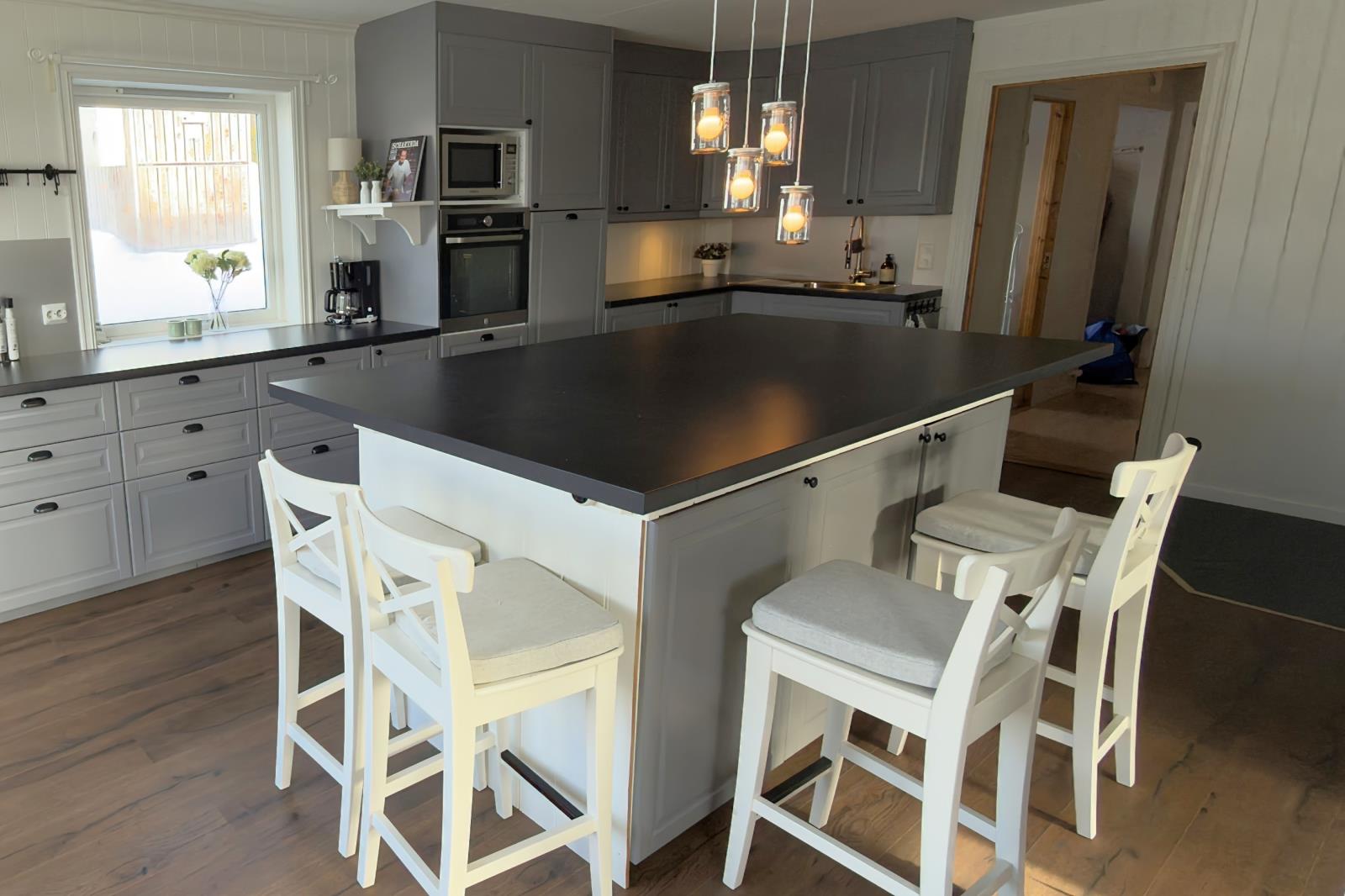 Insellösung - 8 Stühle