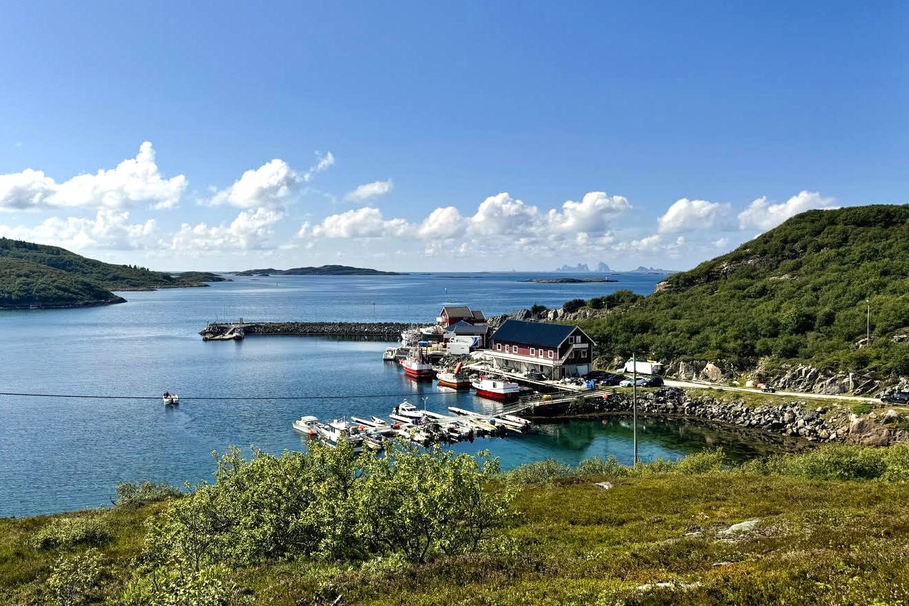 Blick auf den nahen Bootsplatz