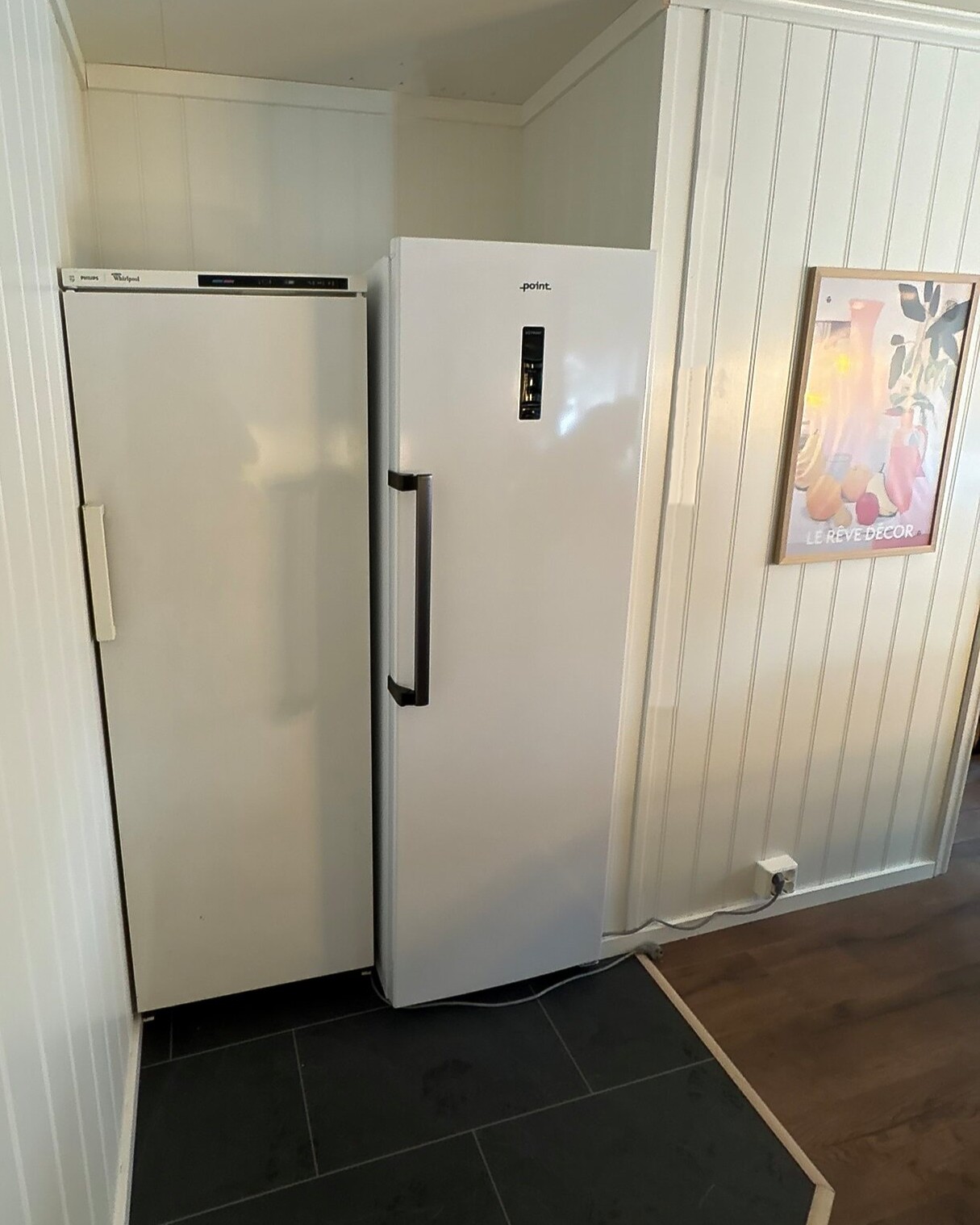 2 sehr große Kühl-Gefrieschränke