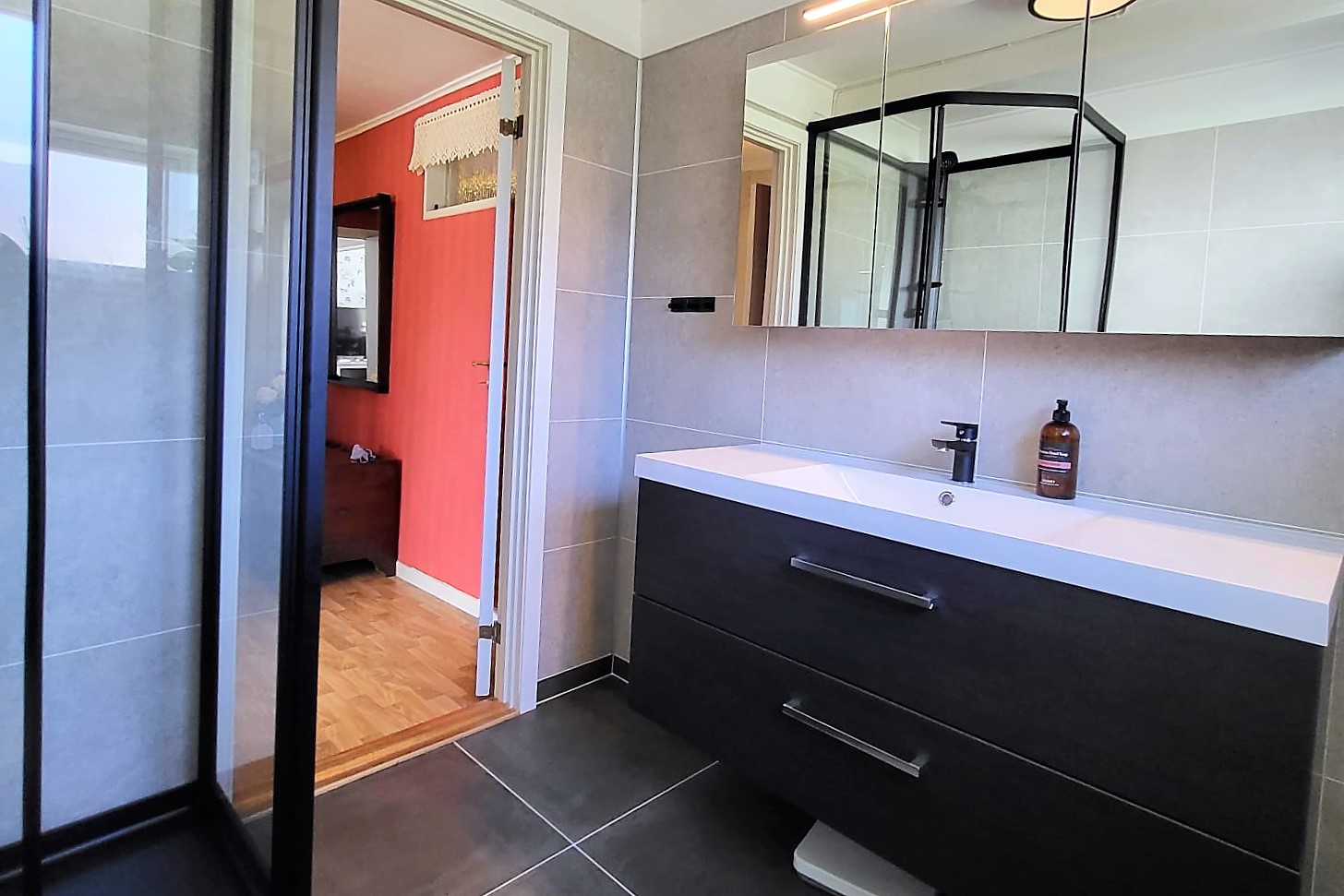 das schöne Duschbad