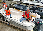 16 ft. Inklusivboot mit 10 PS Außenborder, Update auf 15 PS