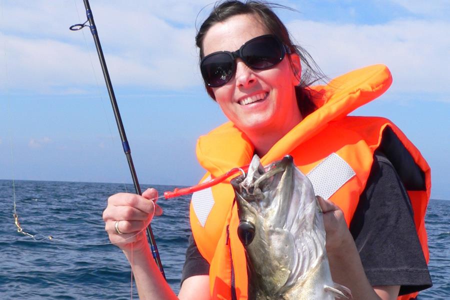 Steffi mit Pollack am Fußballfeld